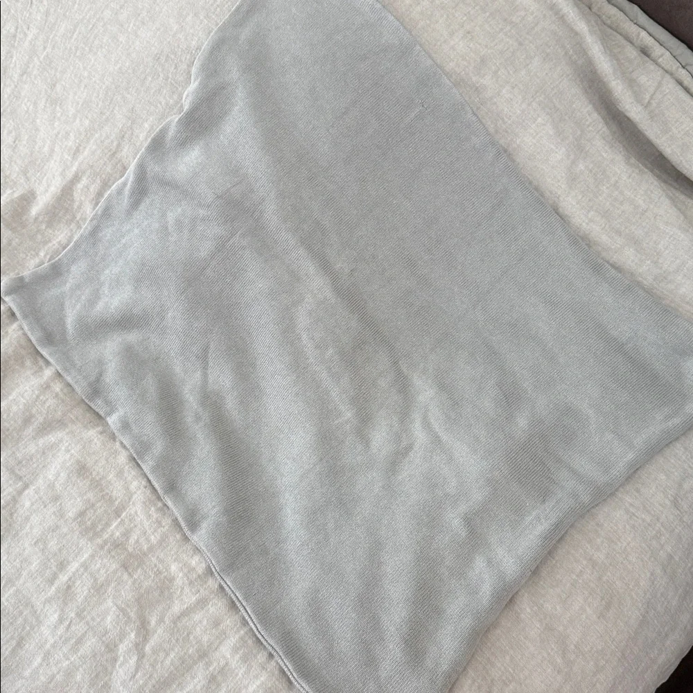 Restoration hardware Baby Cotton Pillow Cover. 18x21
